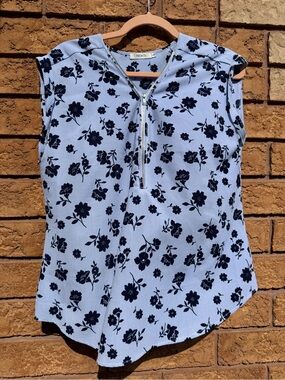 4/$25 • Ricki’s Navy Floral Sleeveless Half-Zip Blouse